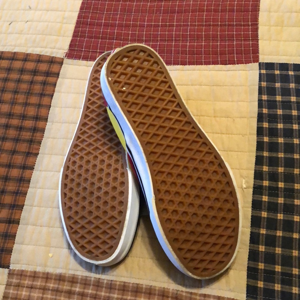 Uni-sneakers - Picture 2 of 4